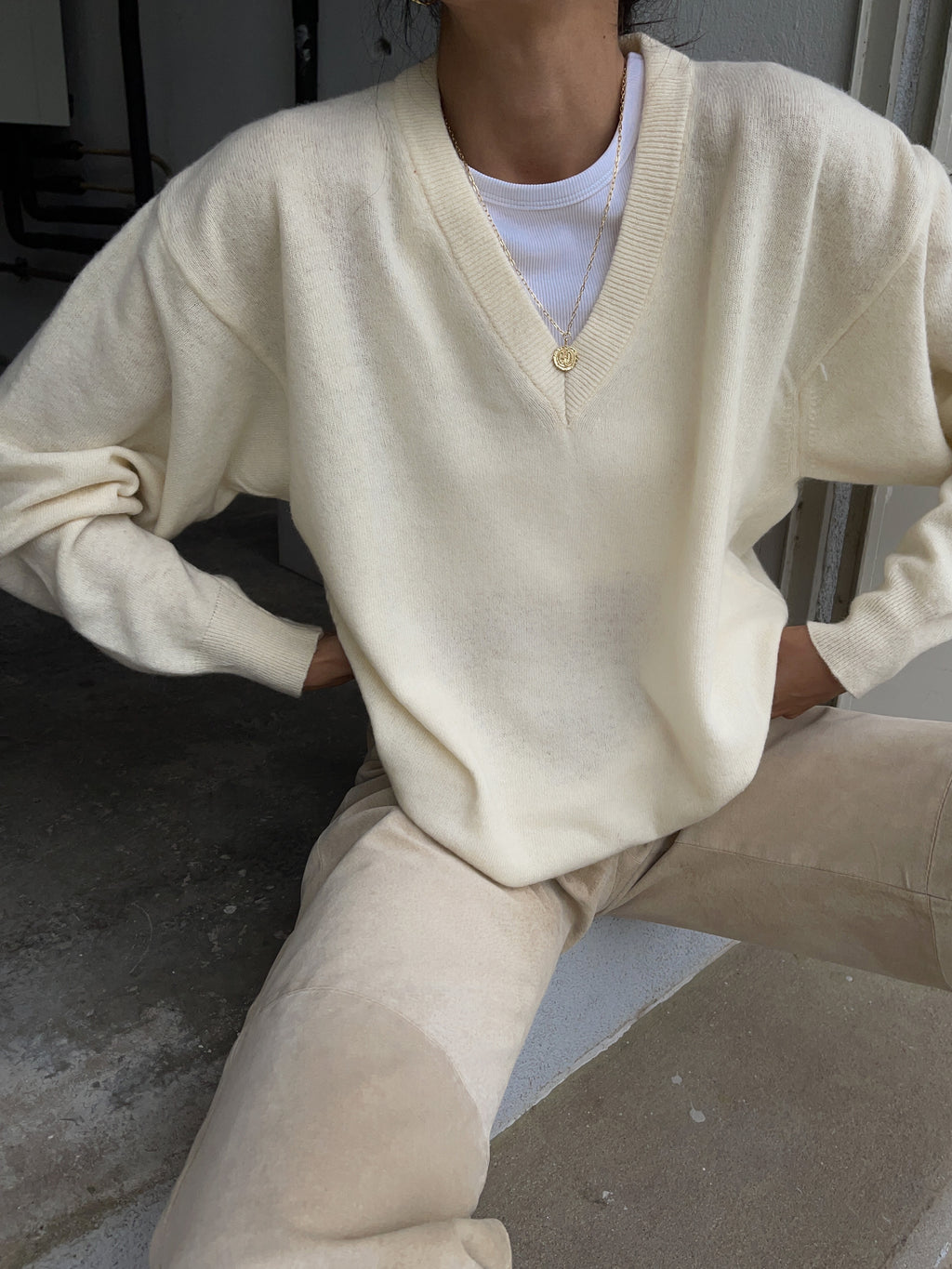 V neck wool jumper