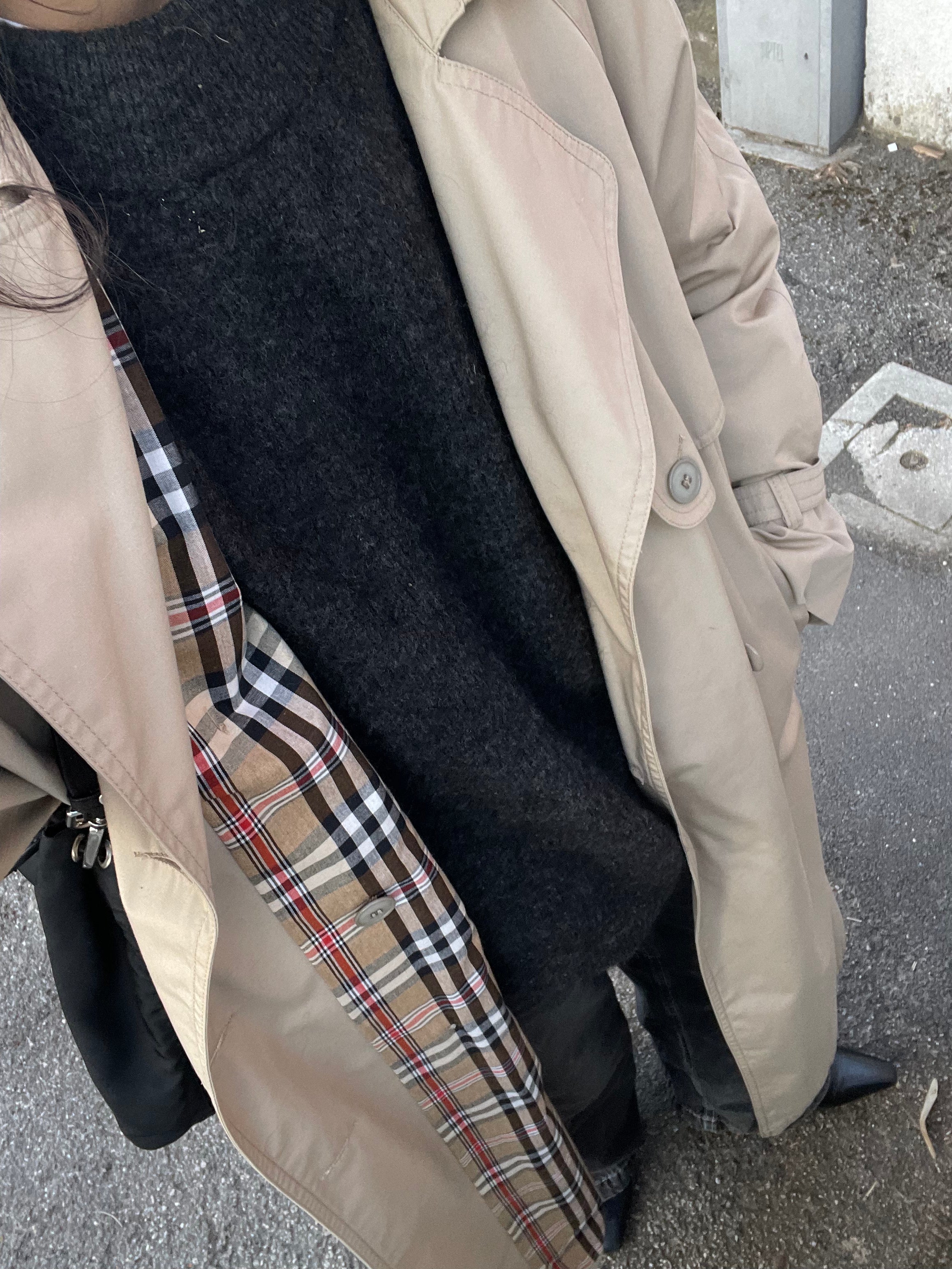 Check vintage trench