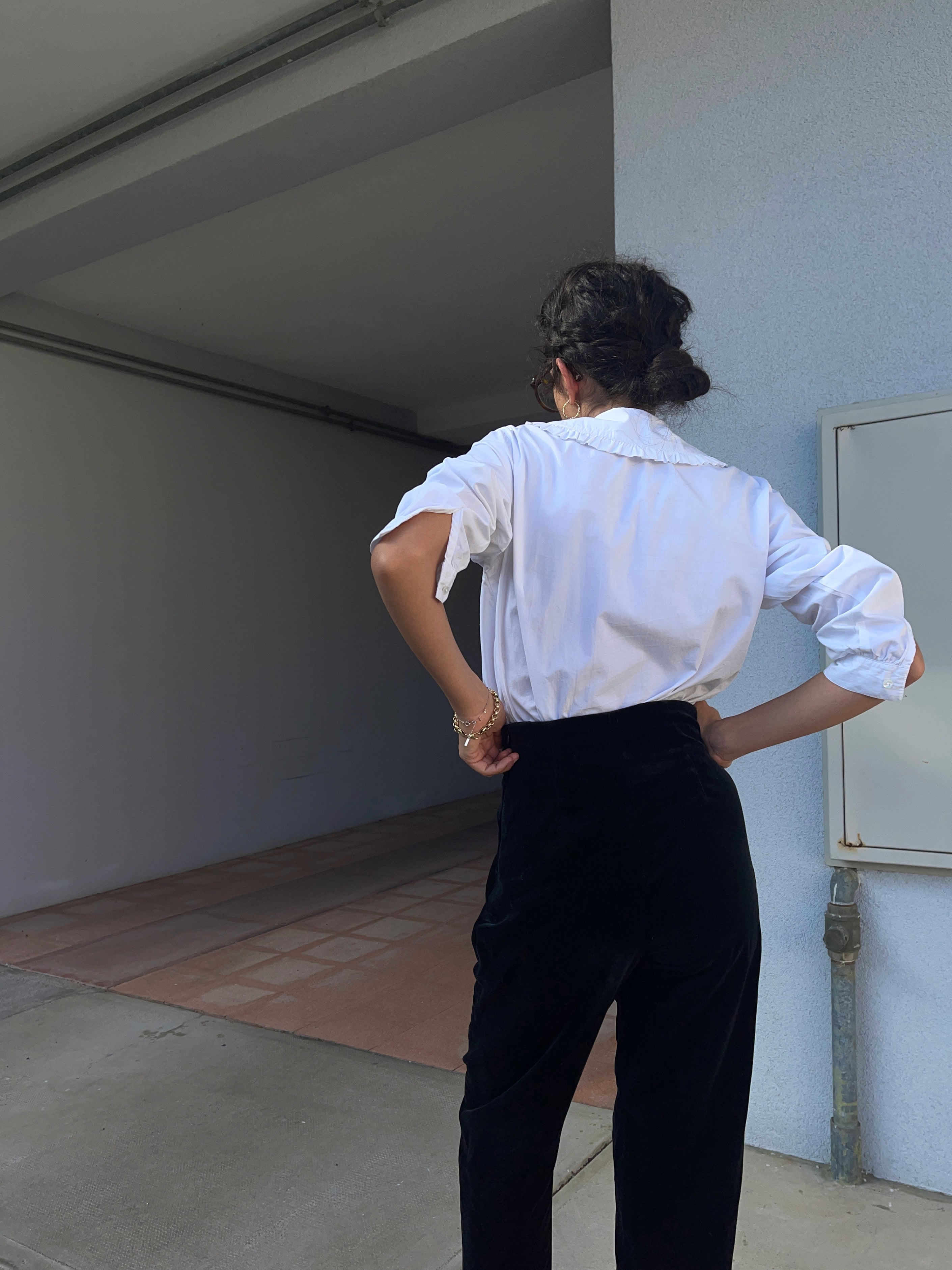 Mini collar shirt