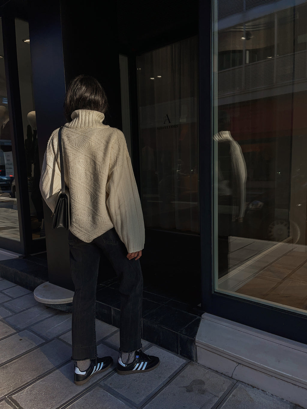 White jumper