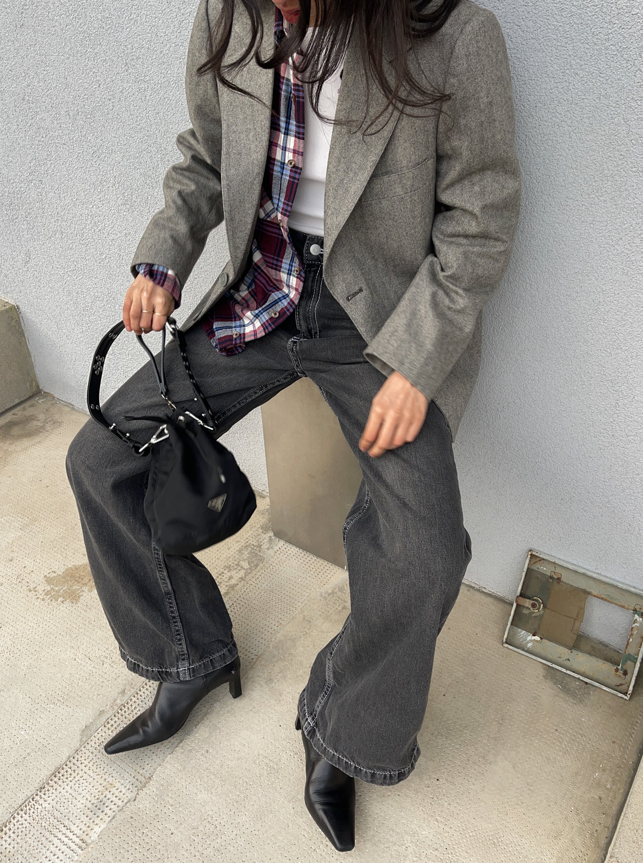 Grey spigato blazer