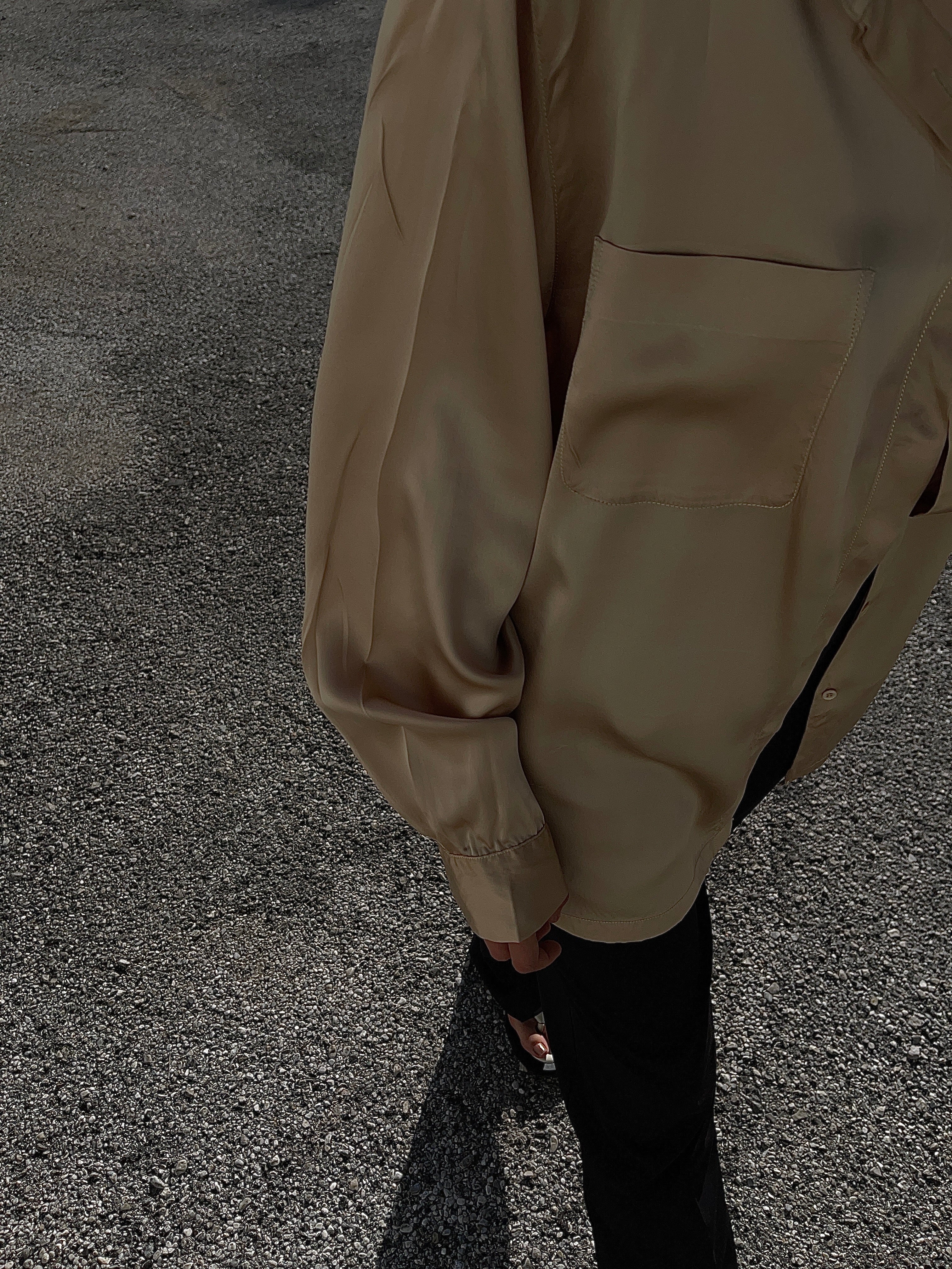 Camicia 100% liquid silk oro