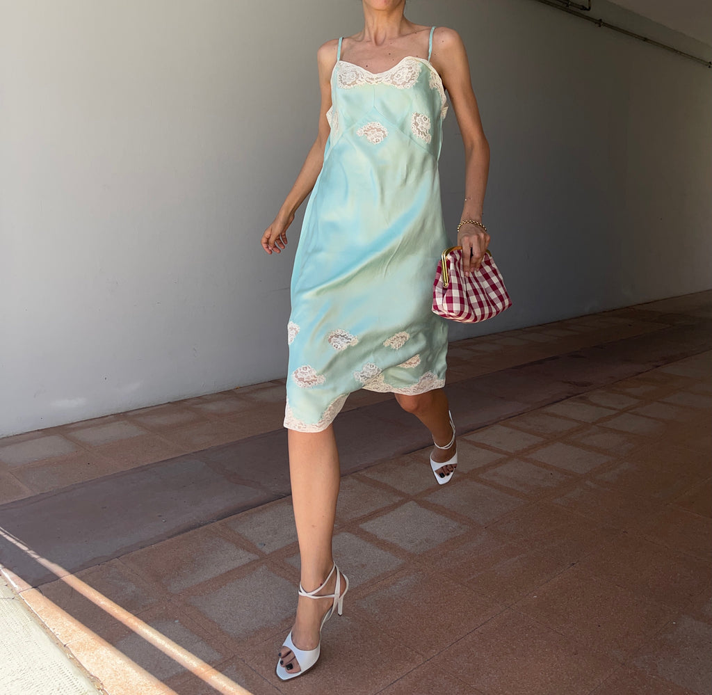 100 silk dress