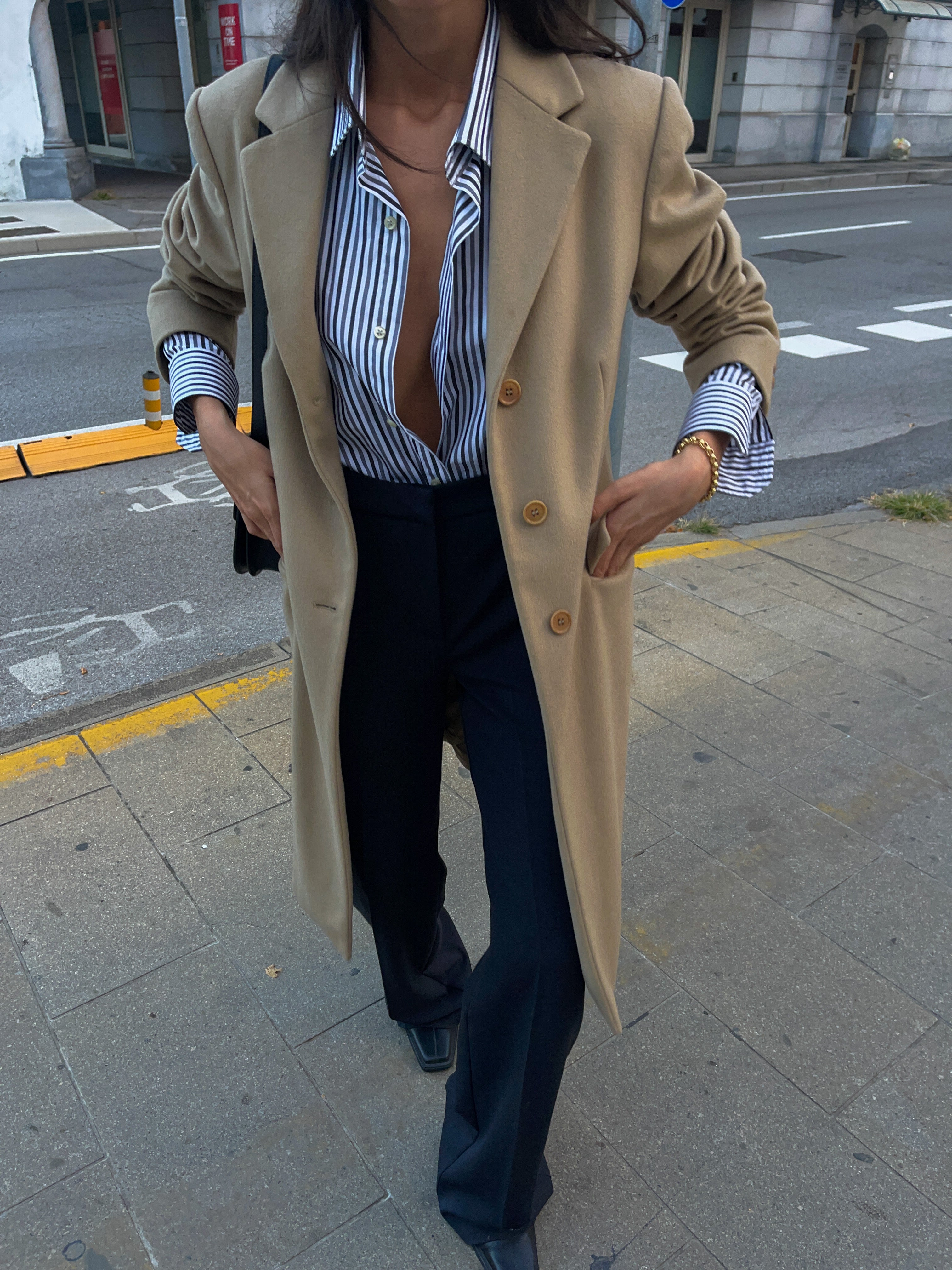 Beige wool classic coat