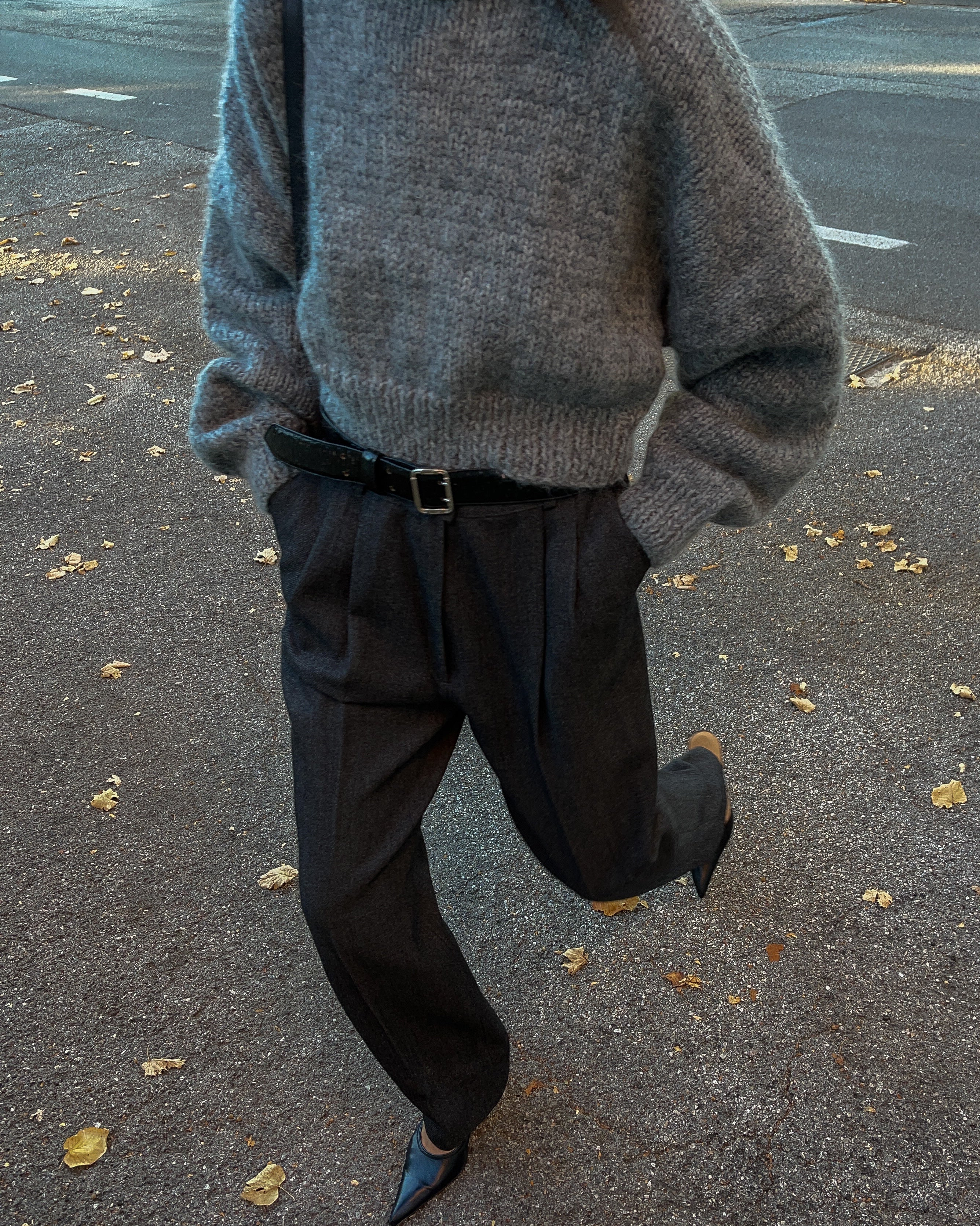 100 wool trousers