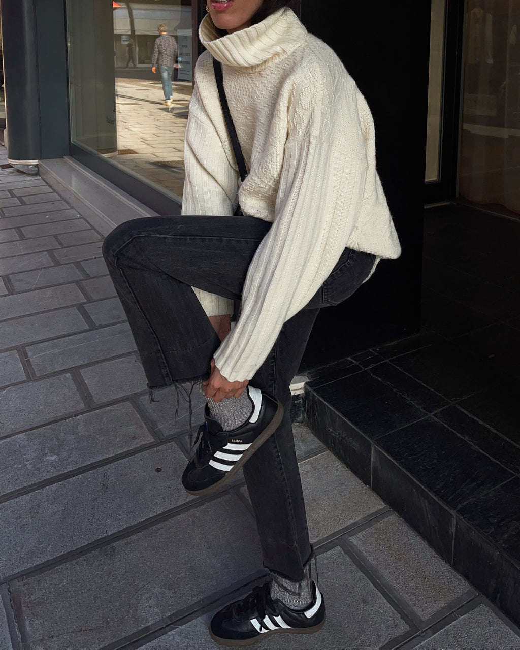 White jumper